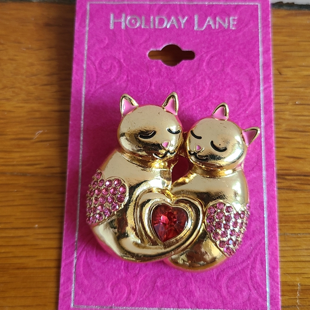 Holiday Lane  Gold-Tone Heart Cat Pin